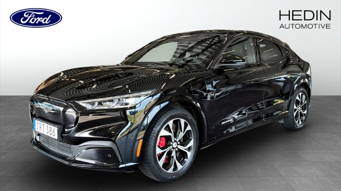 LONG RANGE AWD