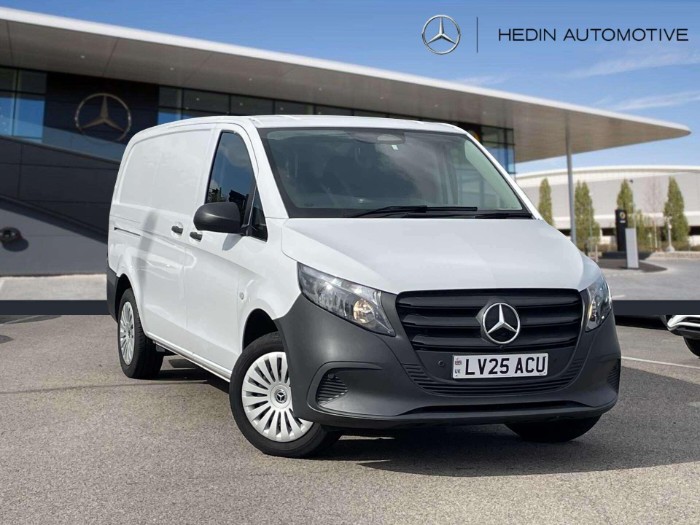 2.0 114 CDI PRO Panel Van 6dr Diesel G-Tronic RWD L2 Euro 6 (s/s) (136 ps)
