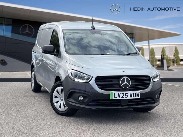 45kWh PRO Panel Van 6dr Electric Auto L2 (122 ps)