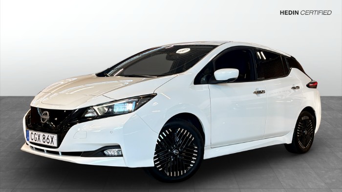 LEAF N-CONNECTA 39 kWh