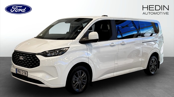 CUSTOM V710 25.25 TITANIUM TOURNEO 340L PHEV A FWD