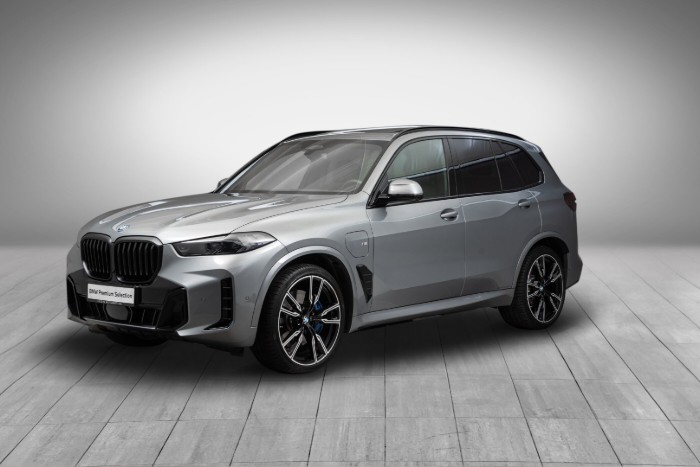 xDrive50e
