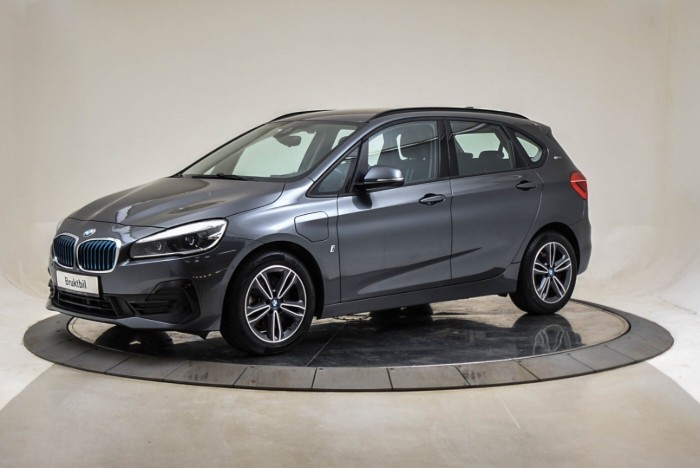 225xe Active Tourer iPerformance aut