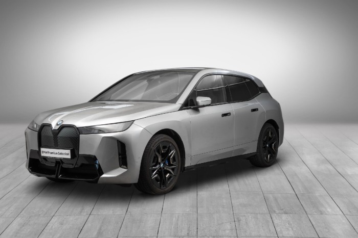 xDrive60 Fully Charged M Sport (K)