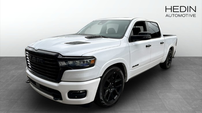 1500 Laramie Night Edition Premium 3.0L 0% RÄNTA