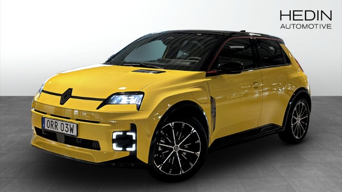 ICONIC FIVE EV52 DEMOBIl