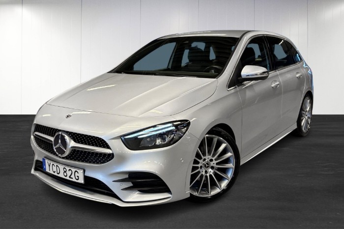 200 d 8G | AMG | Backkamera | Smartphone | Navi |