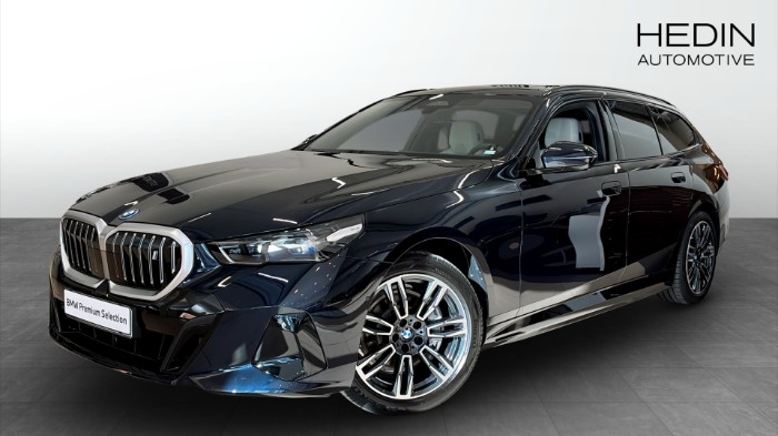 xDrive40 Touring M Sport Active  Drag Driving Assistant Plus