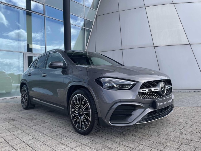2.0 GLA220d AMG Line (Premium Plus) SUV 5dr Diesel 8G-DCT 4MATIC Euro 6 (s/s) (190 ps)