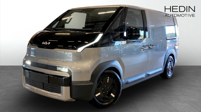 PV5 CARGO PLUS 4DR L2H1 LONG RANGE