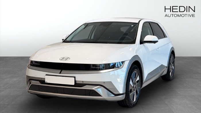 AWD 84 KWH Advanced ink vinterhjul, service och försäkring!