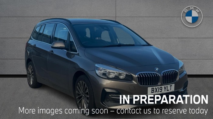 220i Luxury Gran Tourer