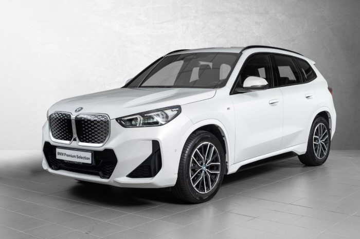 xDrive30 Fully Charged Premium E. (K)