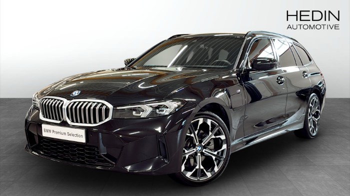 xDrive Touring M-Sport Drag