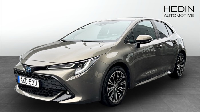 Hybrid e-CVT 5D Style 184hk