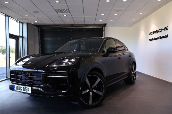 E-Hybrid Coupé Black Edition / 1,99% Ränta