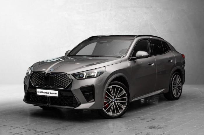 xDrive30 Supercharged Premium E.(K)