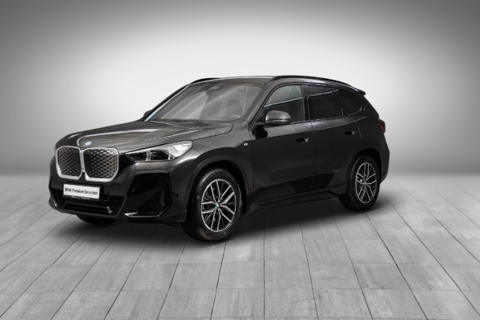xDrive30 Fully Charged Premium E. (K)