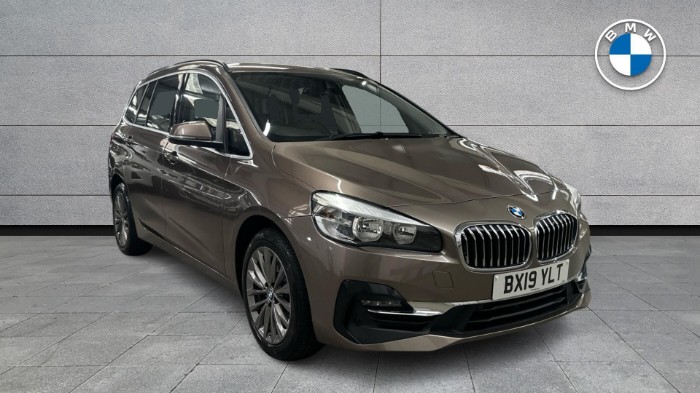 220i Luxury Gran Tourer