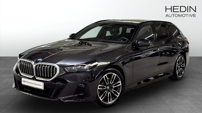 xDrive Touring H/K M-SPORT DRAG ADAP-LED