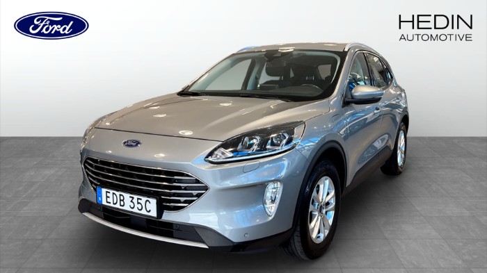 Kuga Titanium Plug-In Hybrid 225hk PL från 3995kr/mån