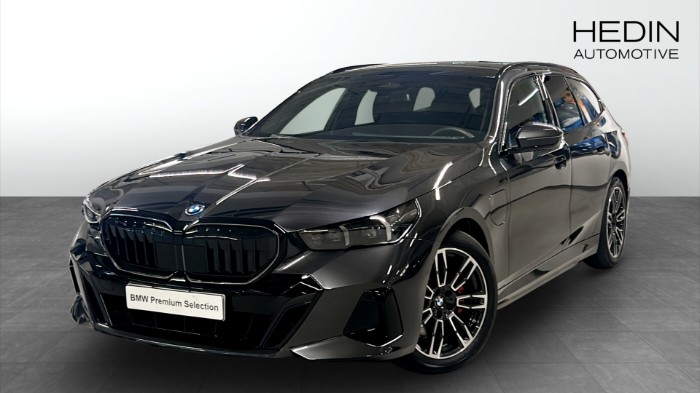 xDrive Touring M-sport Pro