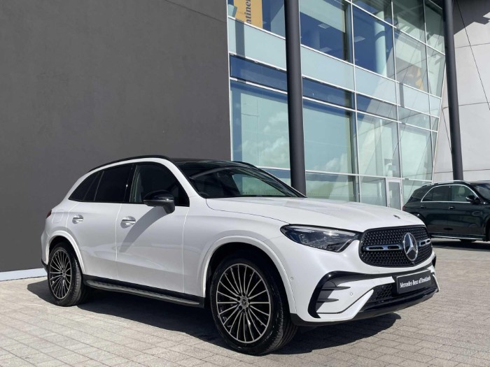2.0 GLC300dh MHEV AMG Line (Premium Plus) SUV 5dr Diesel Hybrid G-Tronic+ 4MATIC Euro 6 (s/s) (291 ps)