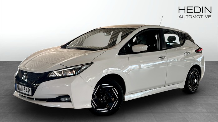 LEAF ACENTA 39 KWH | B-KAMERA |