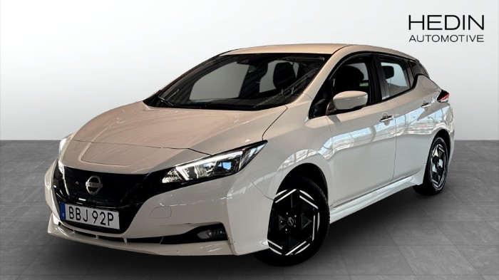 LEAF ACENTA 39 KWH | B-KAMERA |