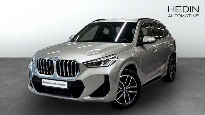 xDrive25e M sport Drag Navi Kamera