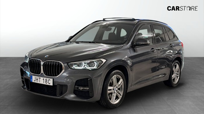 XDRIVE20D M-SPORT / Pano / HUD / Kamera