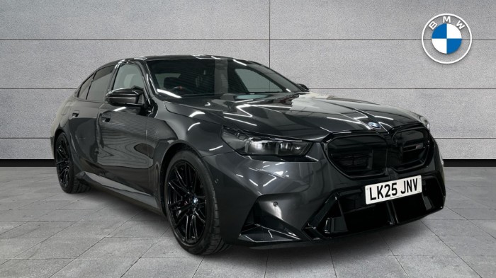 M5 Saloon