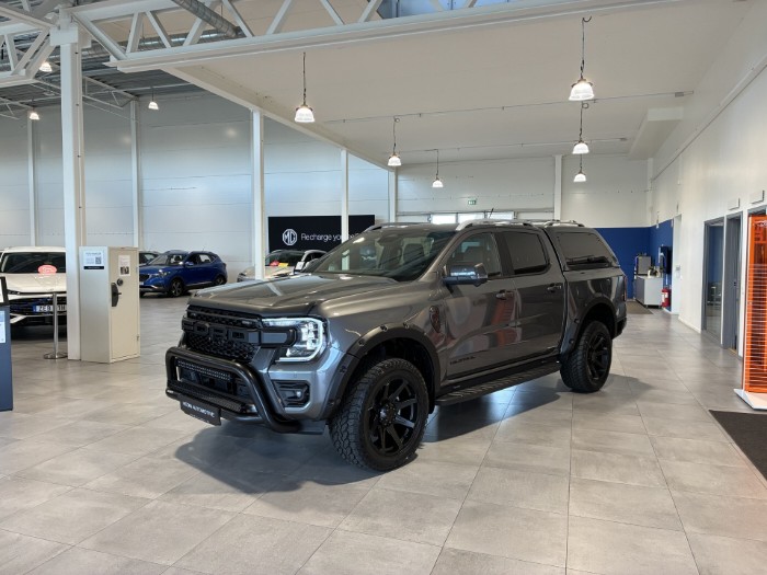 Wildtrak Double Cab Plug-in Hybrid | | Påbyggd |