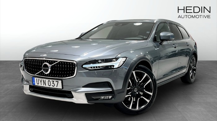 V90 CROSS COUNTRY Advanced Drag / 360° kamera / HUD