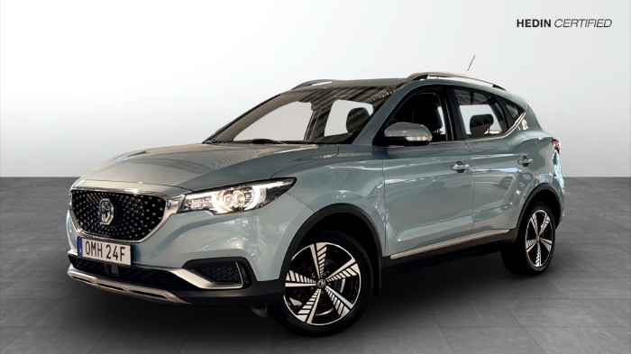 ZS EV LHD 45KWH LUXURY | PANO |