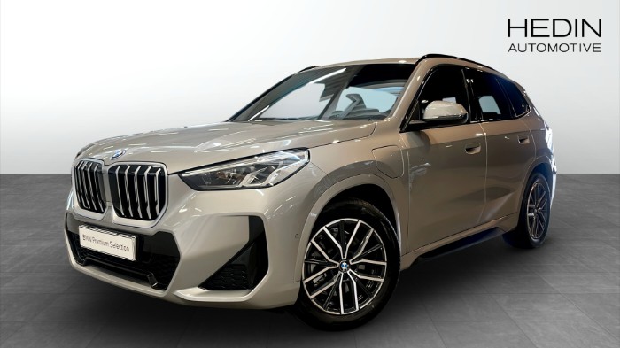 xDrive25e M-Sport Drag Rattvärme Parking Assistant