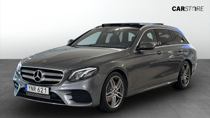 220 T d 4MATIC 194Hk / AMG / Pano / Drag