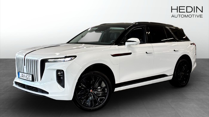 PREMIUM 99 kWh AWD 551HP