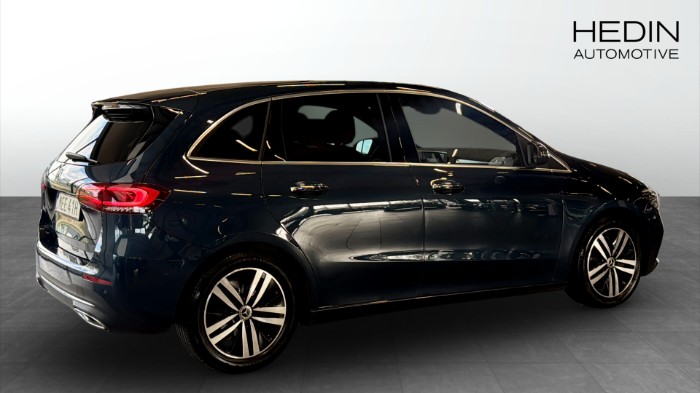 200 d 8G-DCT, 150hk SKINN AMG-LINE