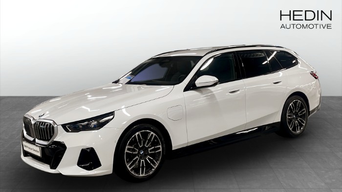 xDrive Touring M-sport Värmare Drag Adativ farth H/K