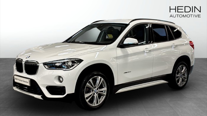 xDrive20d Sport Line Dragkrok Parkeringsassistent