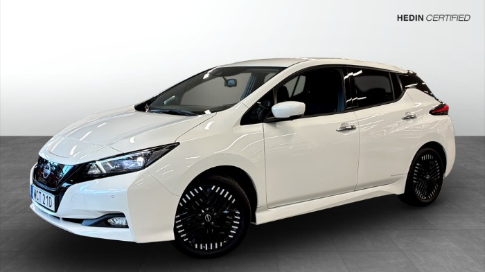 N-CONNECTA 39KWH / 360-KAMERA / CARPLAY /