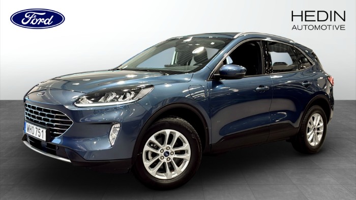 KUGA TITANIUM FWD 225HK PHEV | Vinterpaket | Backkamera |