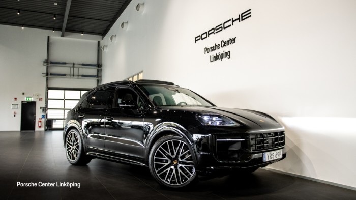 E-Hybrid Black Edition