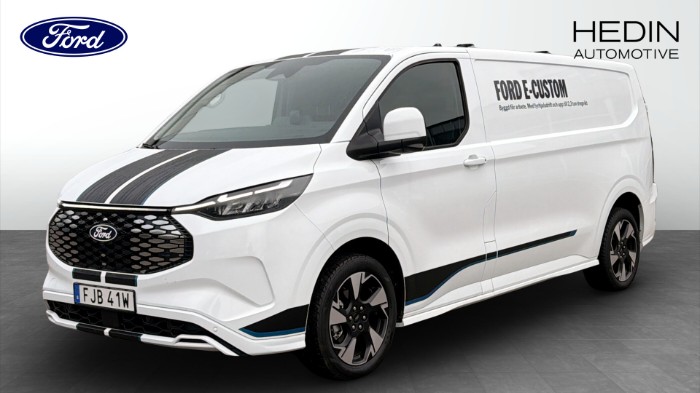 E-CUSTOM V710 26.50 SPORT SKÅP 340L 218 A AWD