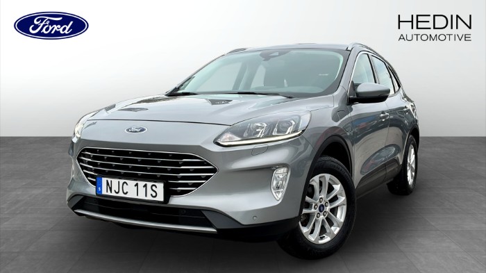 Kuga Titanium PHEV 225hk |