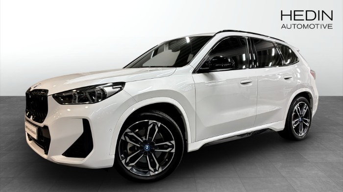 xDrive 30 M Sport HUD Pano Elstol mminne Drag