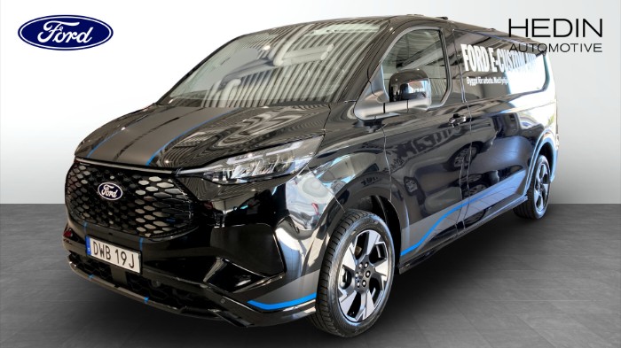 E-CUSTOM SPORT SKÅP 340L 218hk AWD Demo