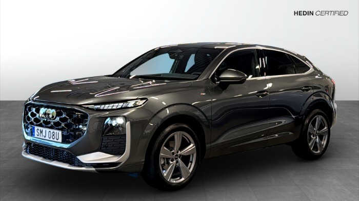 SPORTBACK SUV S-line Värmare Backkamera Navi Carplay