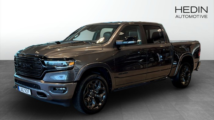RAM 1500 LIMITED NIGHT EDITION